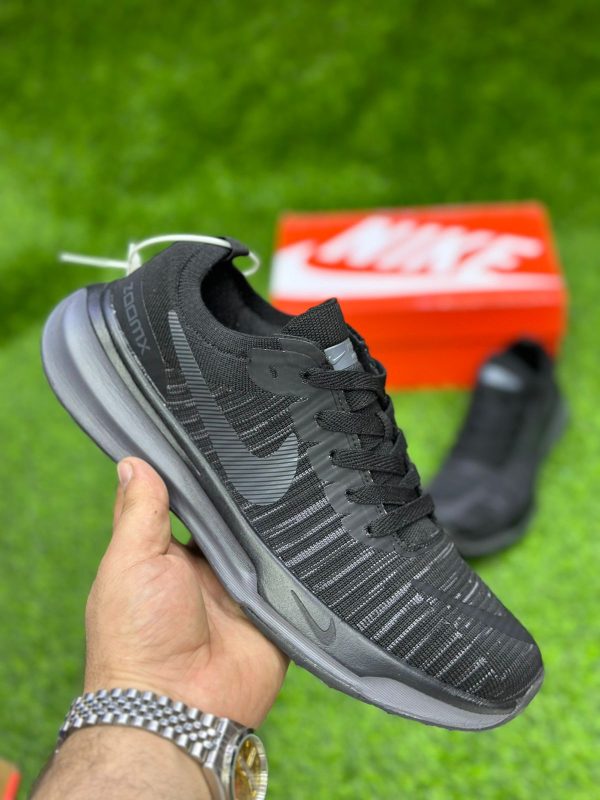 New Nike Sneaker Shoes For Men in full Black