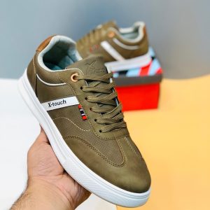 Boy soft sneakers Karachi