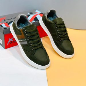 Boy soft sneakers Karachi