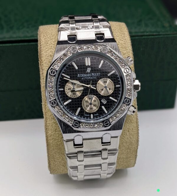 AP Diamonds Bezel Watch – Master Copy