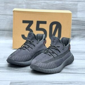 Adidas Yeezy 350 V2 Shoes Price in Pakistan