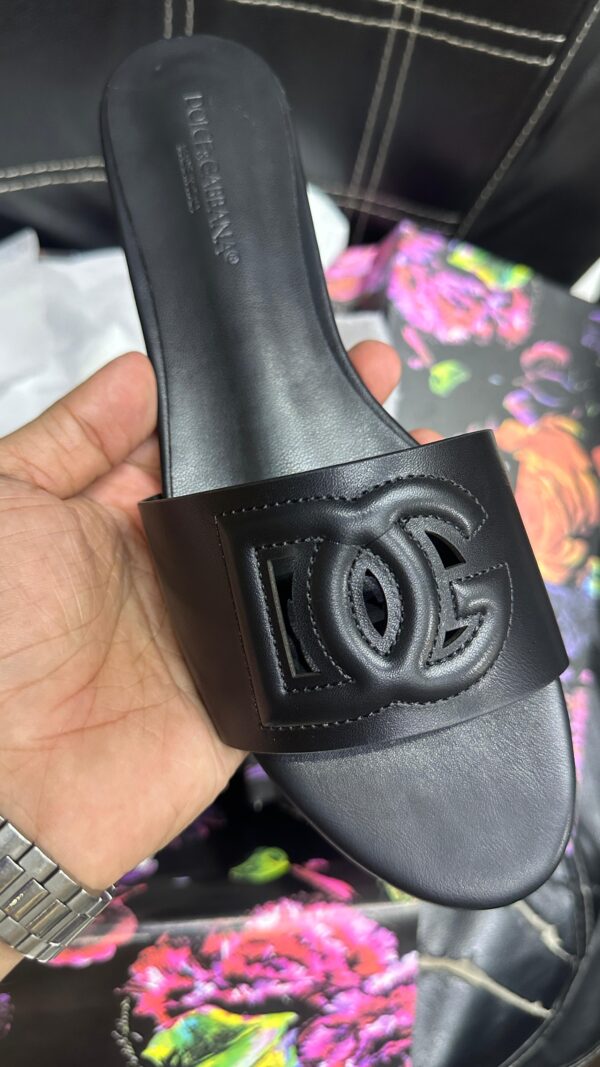Dolce & Gabbana Black & Green Slipper Price in Pakistan