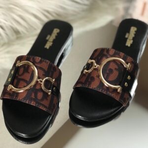 Shop Christian Dior Flats Master Copy at Rs. 2750. Sizes 36–42. Premium replica slippers for women with brand box. Delivery all over Pakistan.