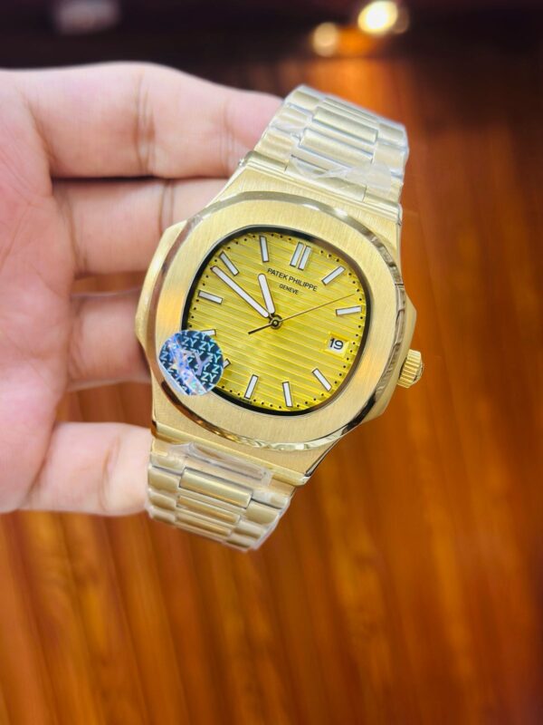 PETIK PHILIPE NUTLESS QUARTZ MASTER QUALITY