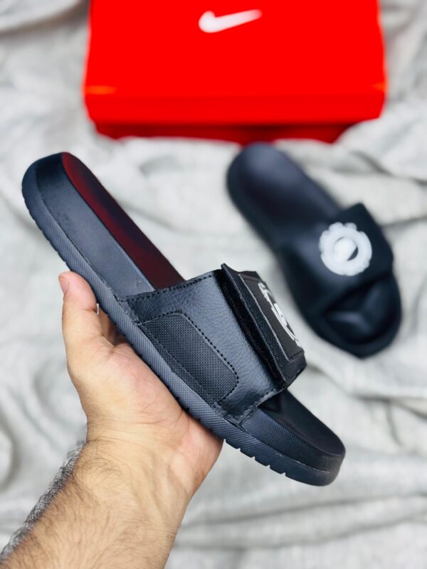 Nike slippers Pakistan by shop2door store