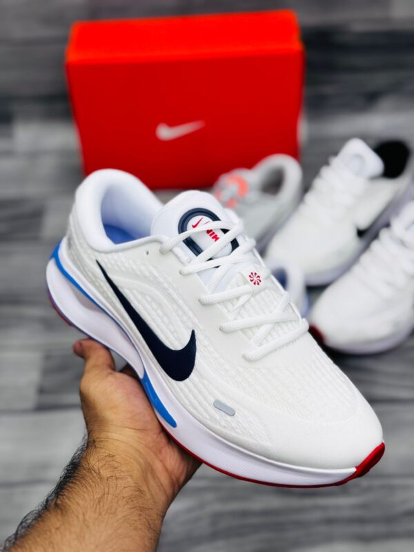 Nike Journey Run Shoes Price in Pakistan