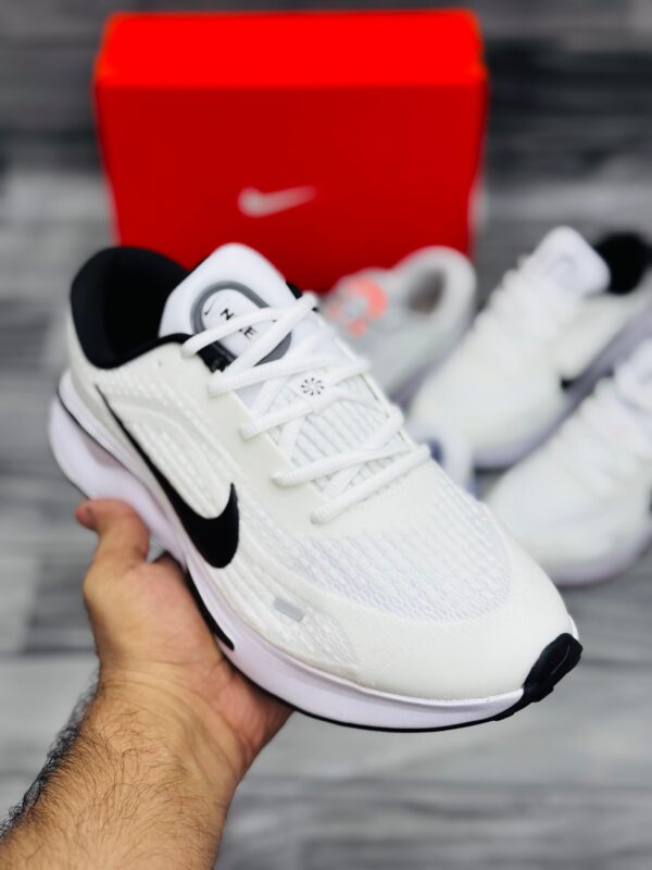 Nike Journey Run Shoes Price in Pakistan
