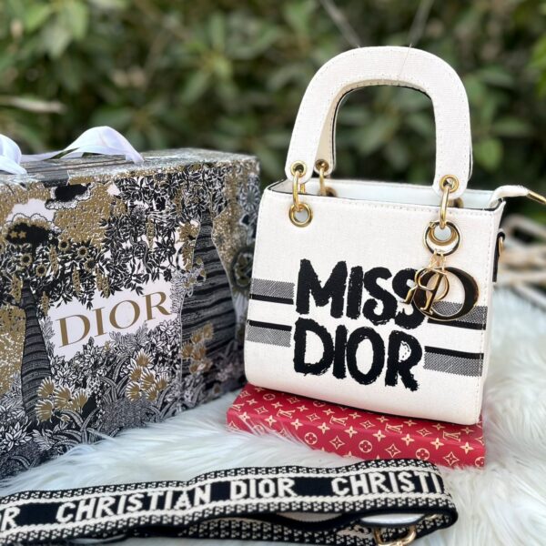 MISS DIOR Master Quality Handbag – With Brand Belt, Keychain & Dustbag with Shop2Door Store