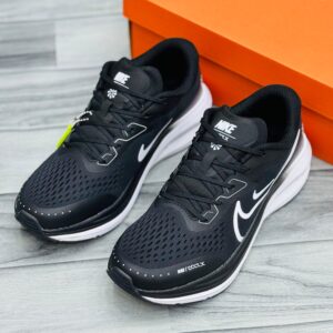 Nike Air Alpha Zoom Runners