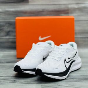 Nike Air Alpha Zoom Runners