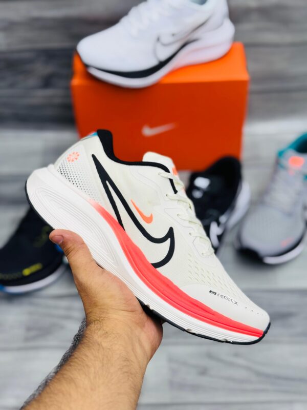 Nike Air Alpha Zoom Runners