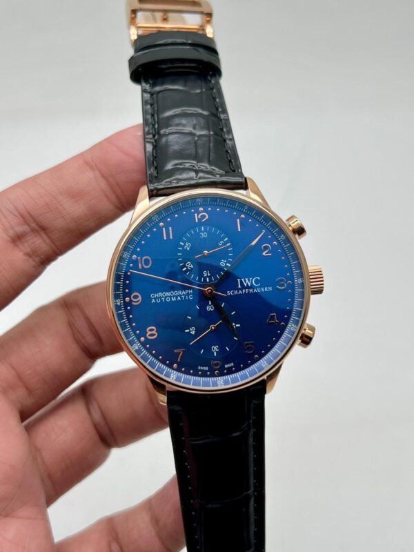 IWC Schaffhausen Men’s Chronograph Automatic Watch – Master Quality | Shop2Door Pakistan