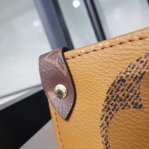 Louis Vuitton On The Go Handbag – Master Quality for Women | Shop2Door Pakistan