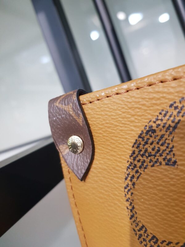 Louis Vuitton On The Go Handbag – Master Quality for Women | Shop2Door Pakistan