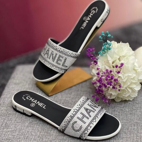 CHANEL Master Replica Flat Slipper for Women – Premium Chanel Flats with Diamond Logo in Pakistan