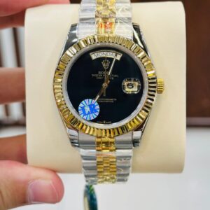Rolex Day-Date master quality replica watch in Pakistan