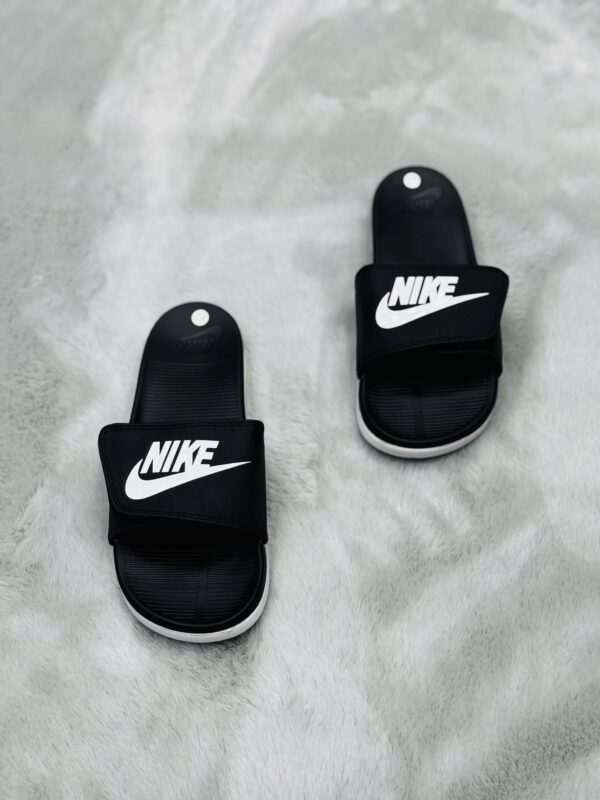 Nike Premium Slide Slipper In PAkistan by Shop2door Store