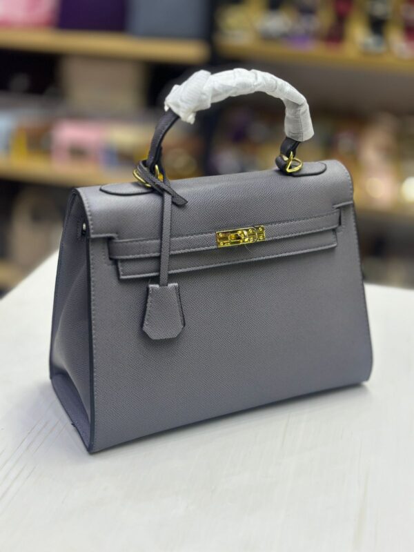 Hermes Master Copy Leather Bag | Hermes Replica 1.1 Grade Leather Bag in Pakistan