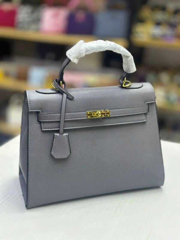 Hermes Master Copy Leather Bag | Hermes Replica 1.1 Grade Leather Bag in Pakistan