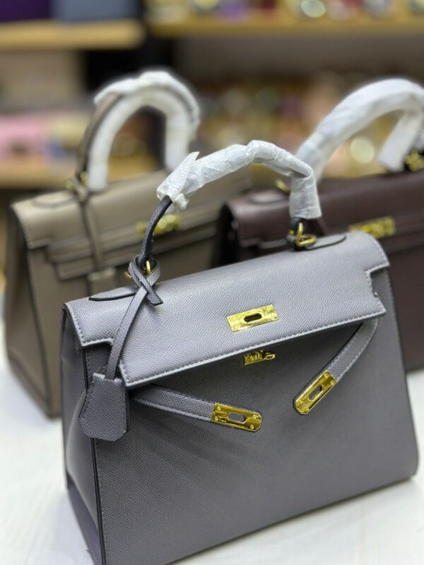 Hermes Master Copy Leather Bag | Hermes Replica 1.1 Grade Leather Bag in Pakistan