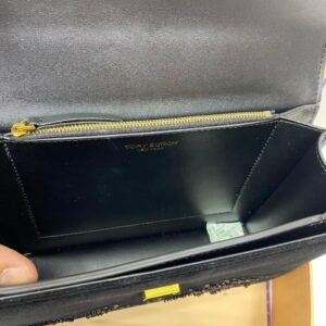 Tory Velvet Eleanor Shoulder Bag Master Copy | Tory Burch Replica Bag in Pakistan