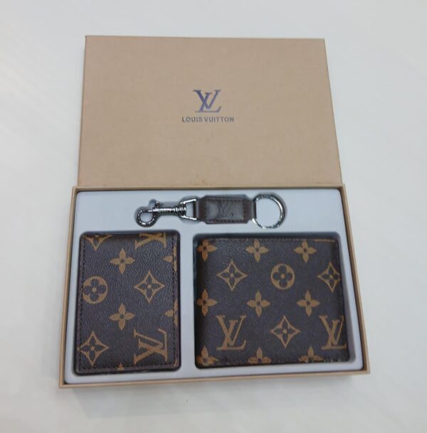 Men Wallet, Keychain & Card Holder Gift Set | LV Master Copy Gift Set in Pakistan