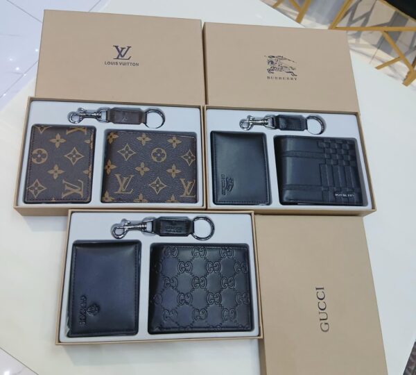 Men Wallet, Keychain & Card Holder Gift Set | LV Master Copy Gift Set in Pakistan