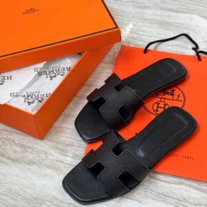 Hermès Flat Slipper for Women in Pakistan by Shop2Door Store