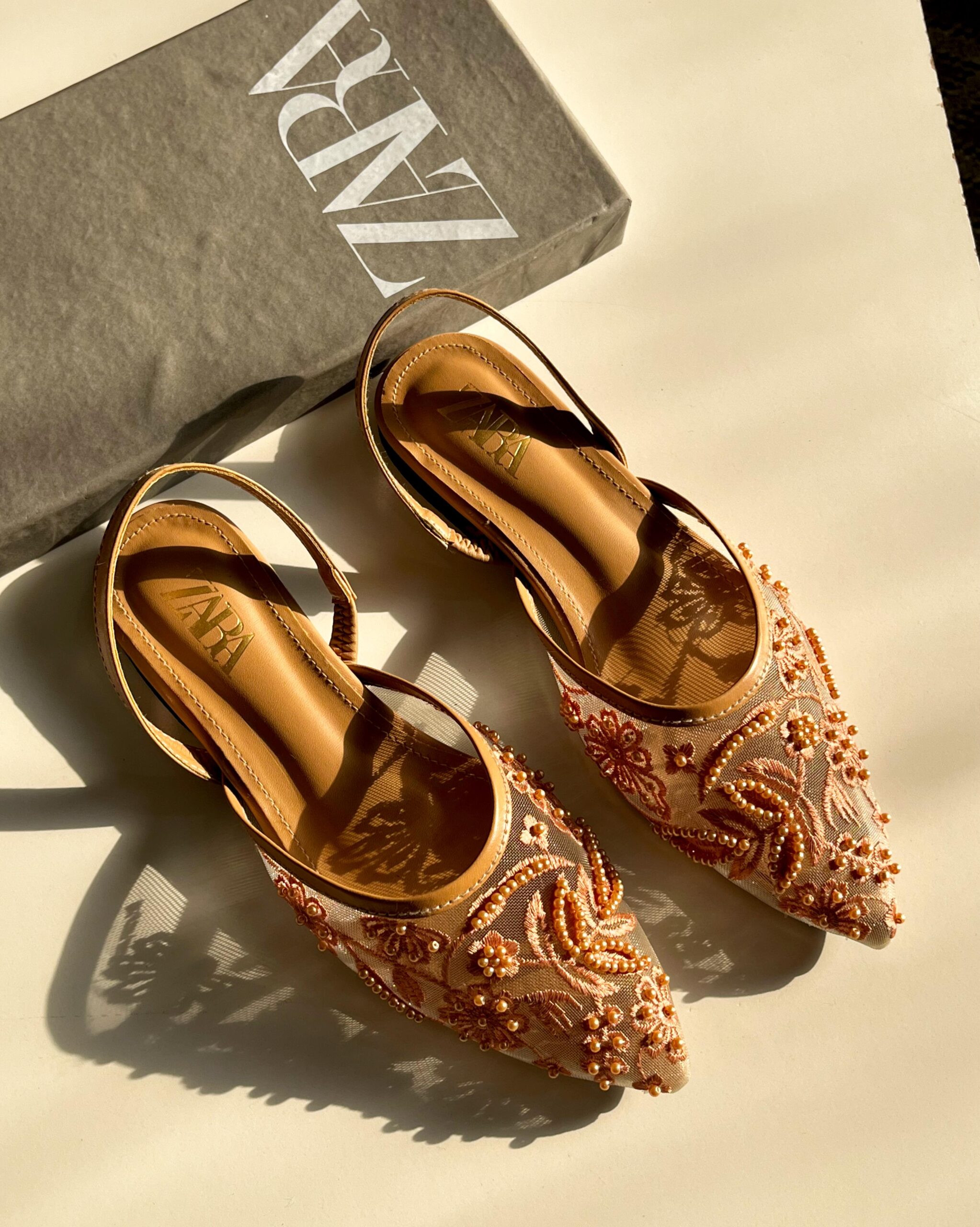 ZARA embroidery net slipper mules