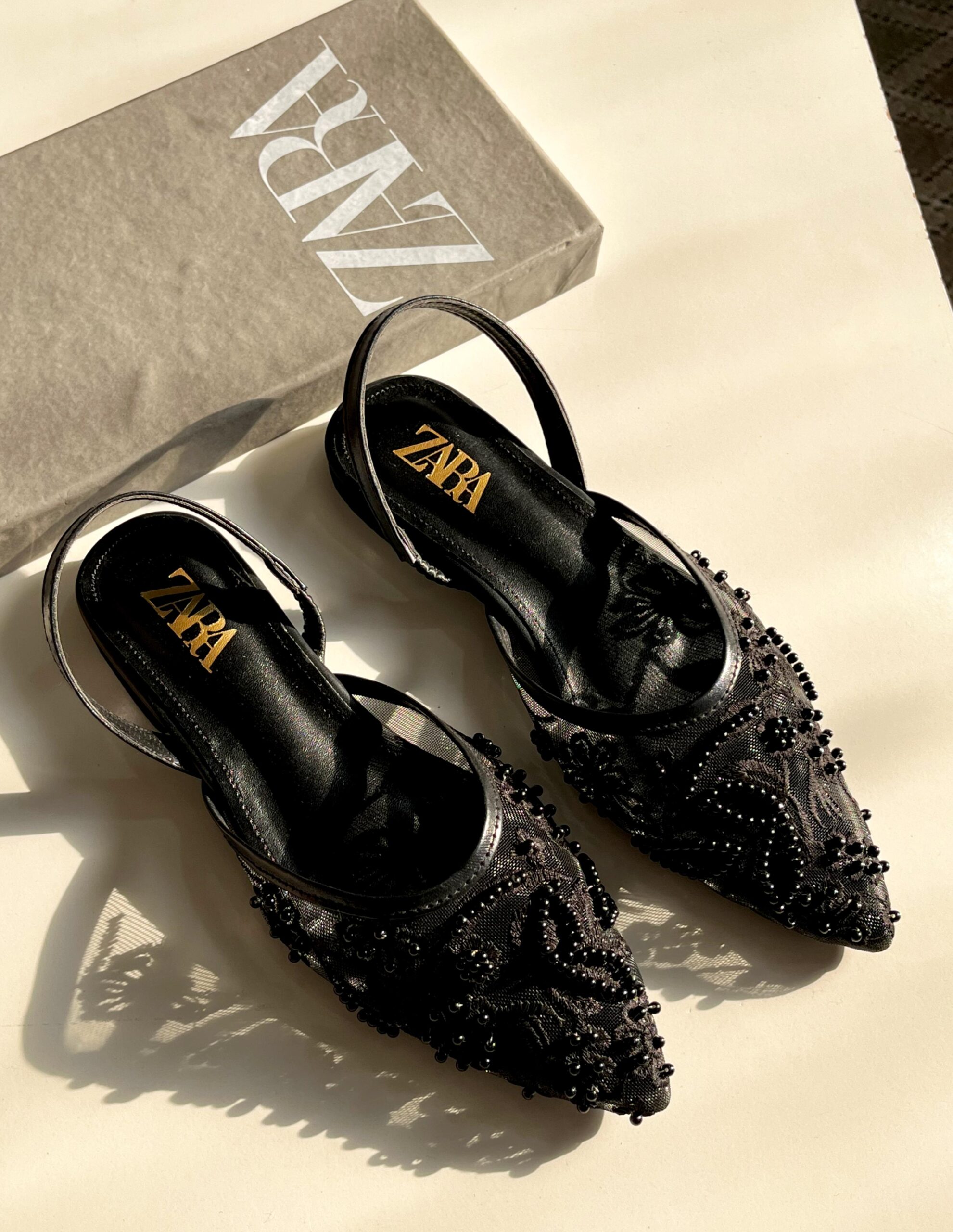 ZARA embroidery net slipper mules