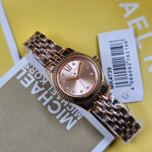 Michael Kors women watch original with box