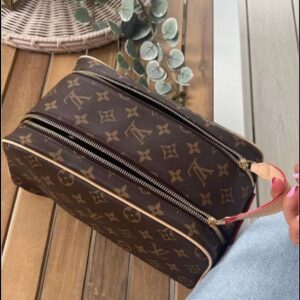Louis Vuitton Dopp Kit monogram pouch