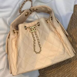 Chanel 25 Hobo Caviar Quilted Handbag Pakistan