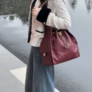 Chanel 25 Hobo Caviar Quilted Handbag Pakistan