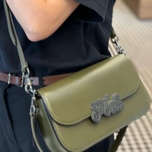 COACH Harper Shoulder Bag Pakistan