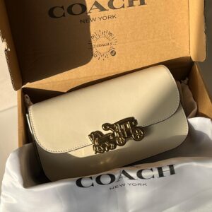 COACH Harper Shoulder Bag Pakistan
