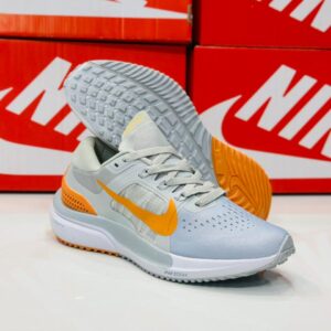 nike air zoom vomero 15 running shoes men pakistan