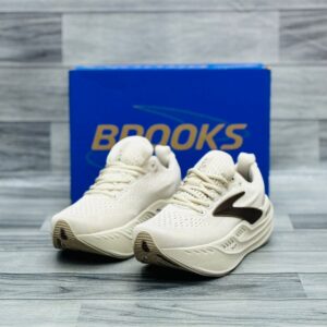 Brooks Glycerin Max neutral running shoes Pakistan