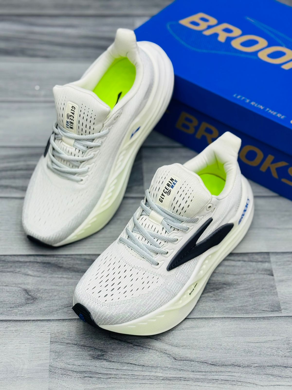 Brooks Glycerin Max neutral running shoes Pakistan