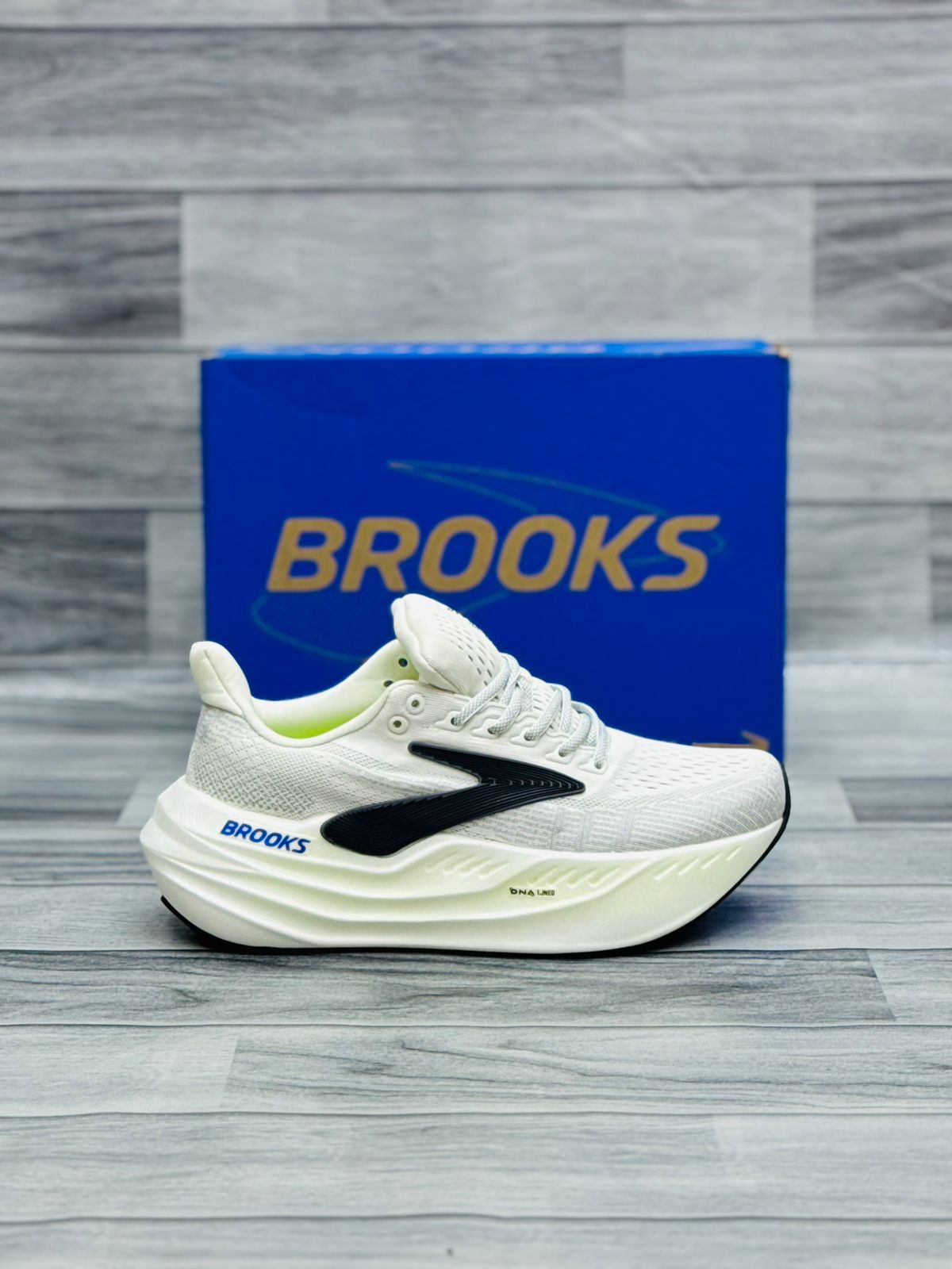 Brooks Glycerin Max neutral running shoes Pakistan