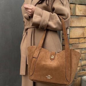 COACH Hadley Turnlock Tote Bag premium women's luxury handbag Pakistan