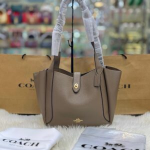 COACH Hadley Turnlock Tote Bag premium women's luxury handbag Pakistan