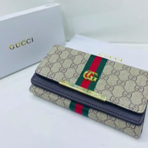 Luxury-Gucci continental wallet for women in Pakistan