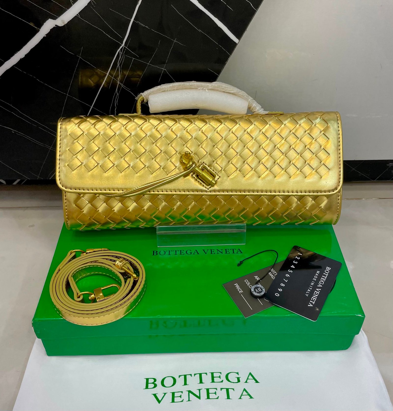 Bottega Veneta Andiamo Clutch Black Intrecciato Leather Pakistan by shop2door