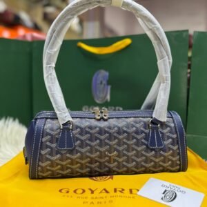 Maison Goyard Bonbonnière premium-quality baguette handbag with code embossing